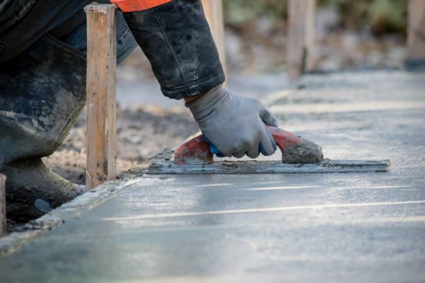 Best Custom Concrete Contractor  in Glenns Ferry, ID